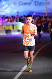 BIB: 211, 21023
                            <button type="button" onclick="openModal(22851540)" class="btn btn-primary btn-sm float-right btn-popup" data-toggle="modal" data-target=".modal-high-quality">
                        <i class="fas fa-shopping-cart"></i> Add to Cart
                    </button>
                                            <button type="button" onclick="isThisMe(22851540, true)" class="btn btn-success btn-sm float-right btn-popup btn-isme hidden" data-toggle="tooltip" data-placement="bottom" title="นี่คือรูปของคุณใช่ไหม คลิกที่นี่เพื่อเอาเข้าอัลบั้ม">
                        <i class="fas fa-plus"></i> Add to album
                    </button>
                    <button type="button" onclick="isThisMe(22851540, false)" class="btn btn-warning btn-sm float-right btn-popup btn-isnotme hidden">
                        <i class="fas fa-ban"></i> Remove from album
                    </button>